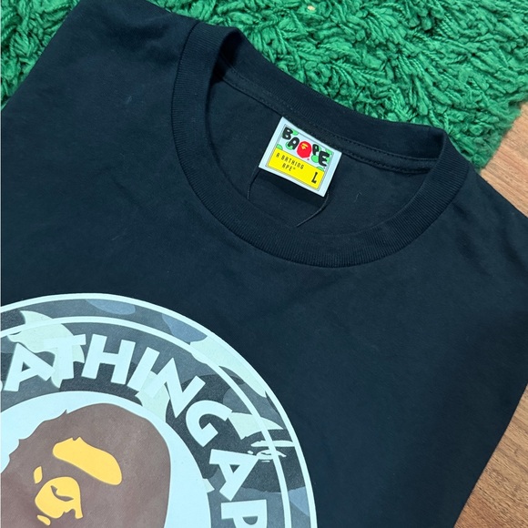 BAPE Busy Works Glow In Dark Tee – Black – Large – Brand New - Picture 2 of 2